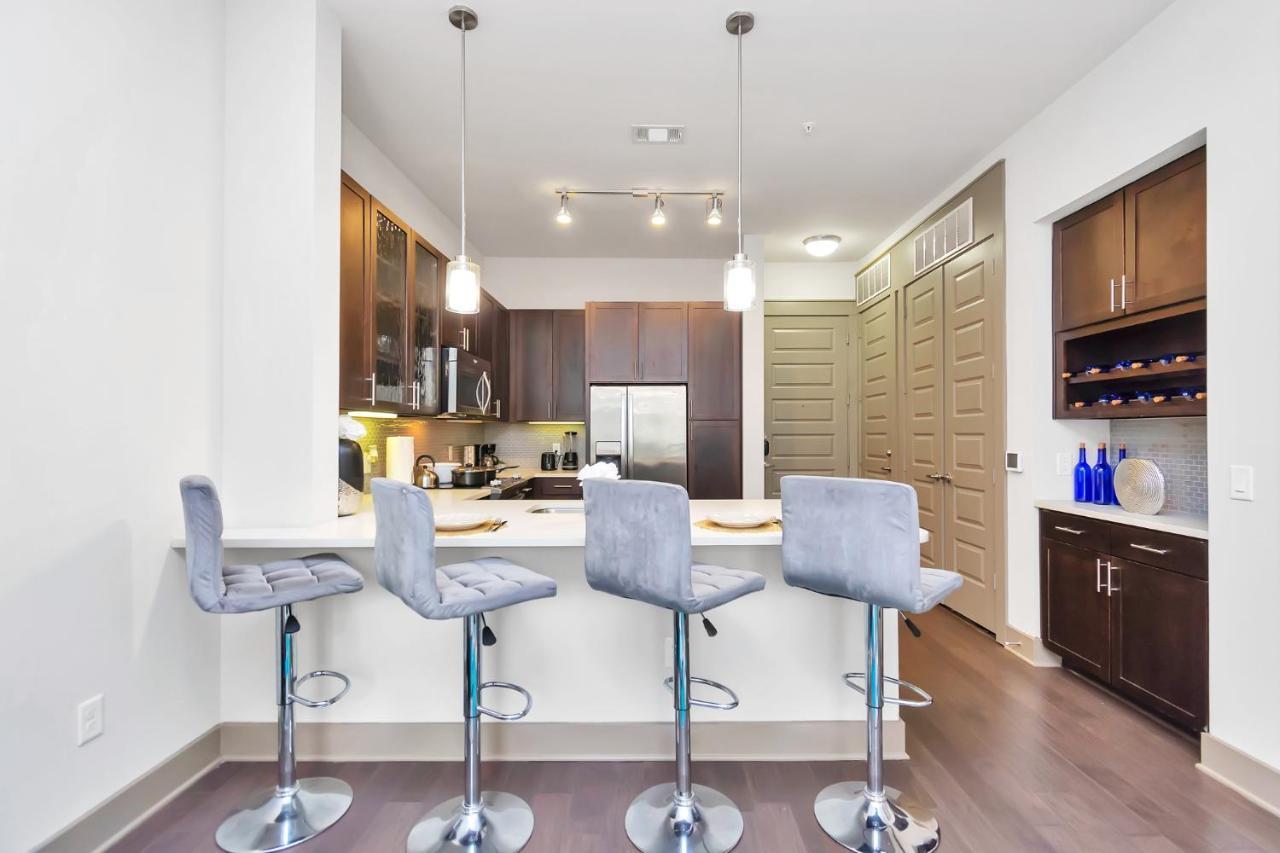 U1 Penthouse Downtown Houston Rental Car Available Apt 1Br 1Bth Gym Sleep Good Eksteriør bilde