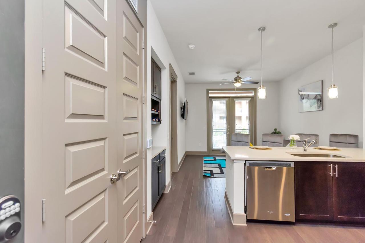 U1 Penthouse Downtown Houston Rental Car Available Apt 1Br 1Bth Gym Sleep Good Eksteriør bilde