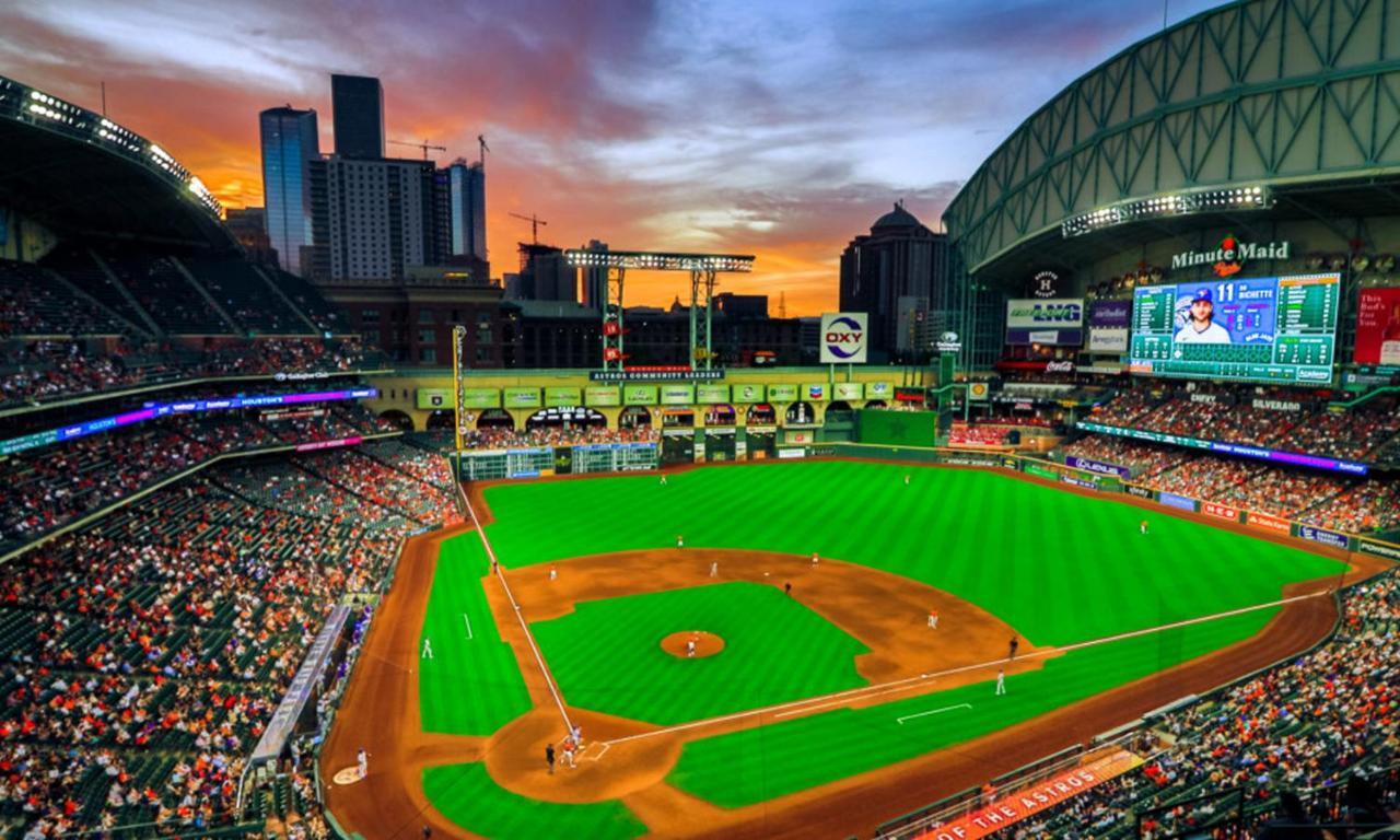 U1 Penthouse Downtown Houston Rental Car Available Apt 1Br 1Bth Gym Sleep Good Eksteriør bilde